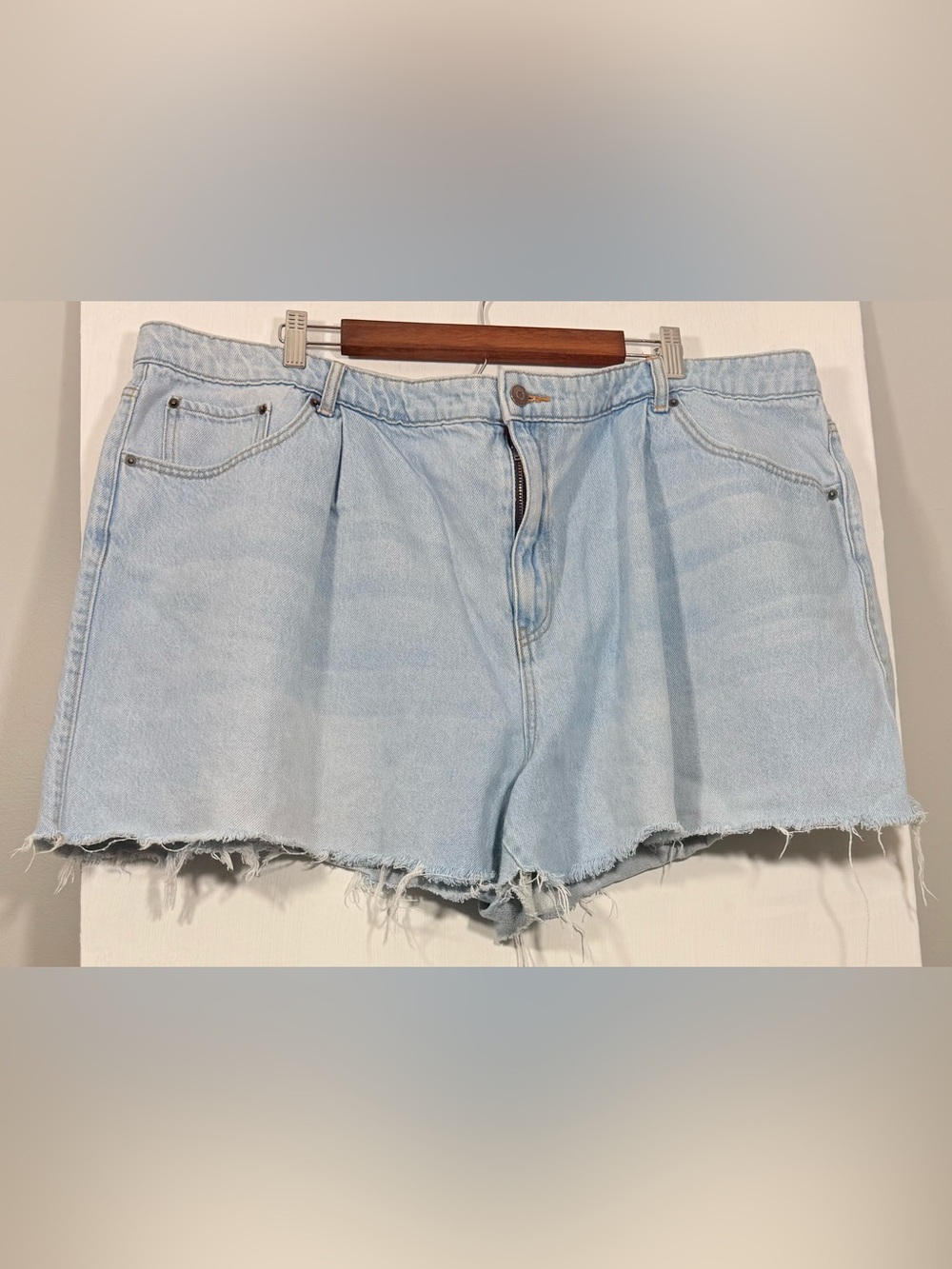Women's Light Blue Denim Cutoff Shorts - Casual Frayed Hem